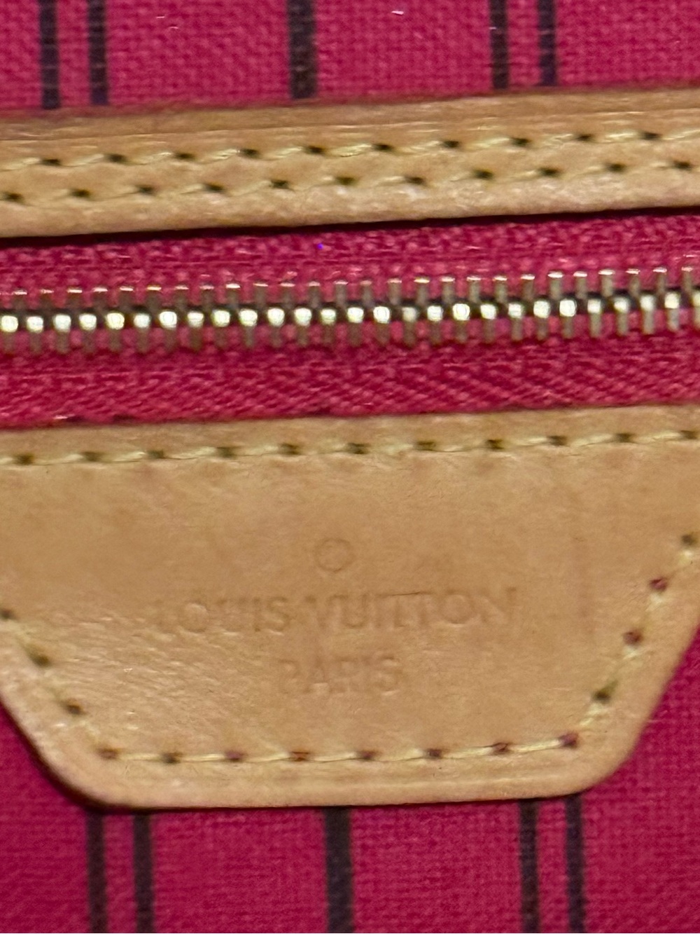 Louis Vuitton Monogram Neverfull GM With Hard to Find Pivoine  Interior. - Picture 12 of 16